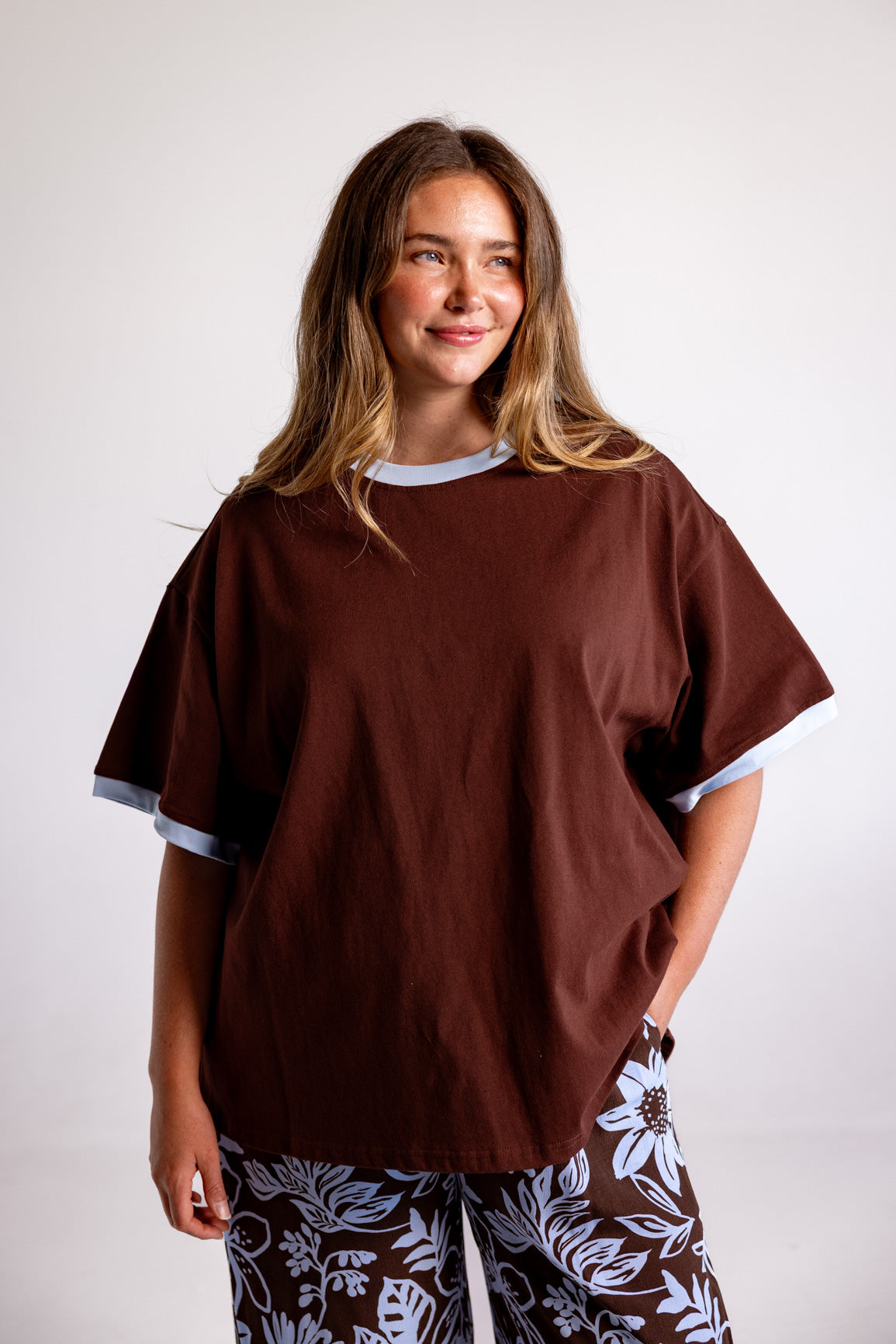 Nikita Heavyweight Cotton Tee in Chocolate Brown & Blue Contrast