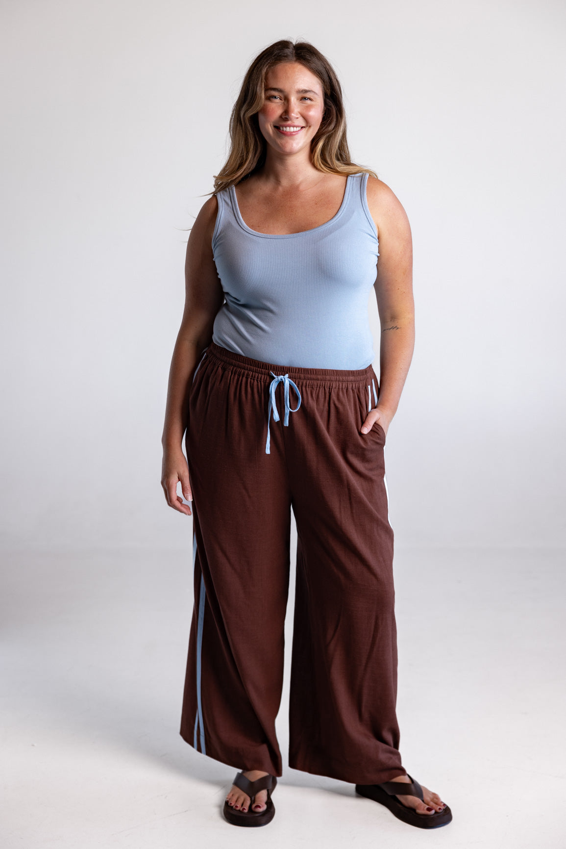 Side Stripe Linen Blend Pants in Dark Chocolate & Baby Blue