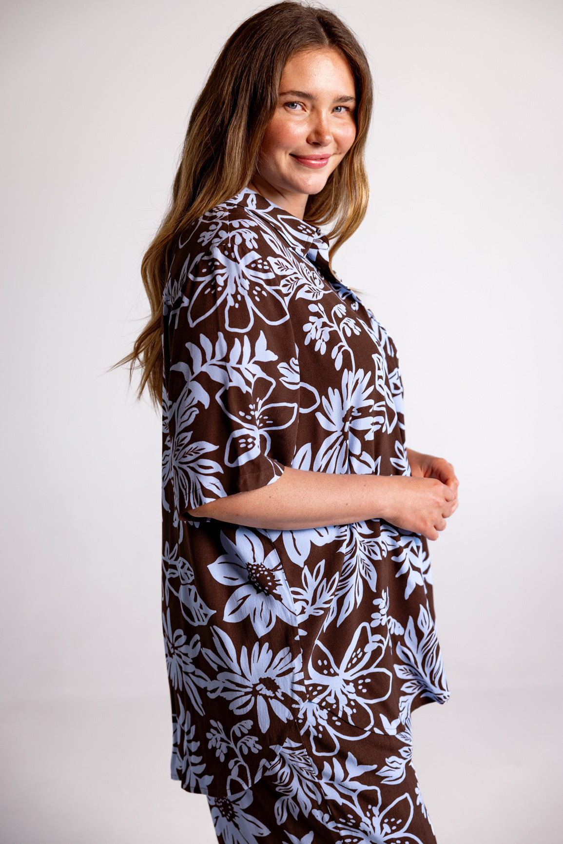 Samara Shirt in Blue Lani Chocolate