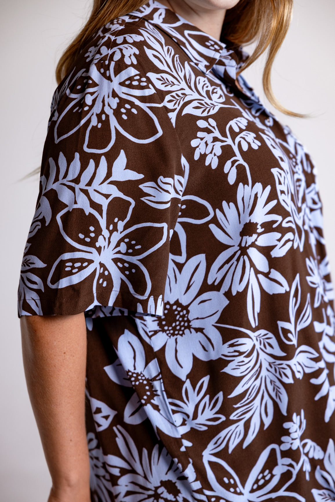 Samara Shirt in Blue Lani Chocolate