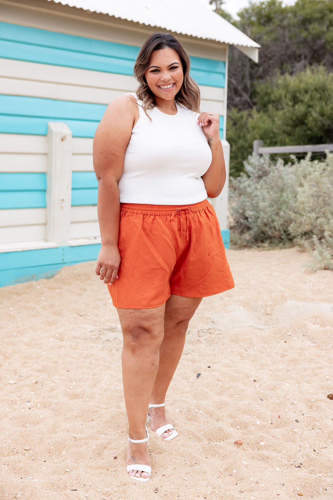 Harlow Linen Blend Shorts in Rust