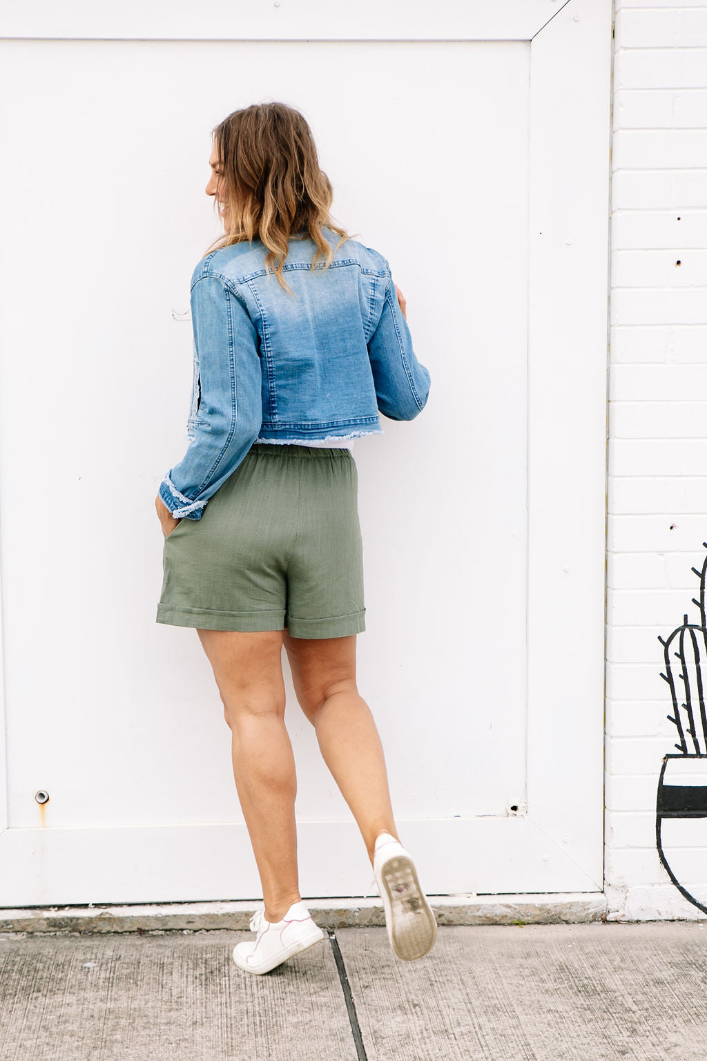 Maya Linen Blend Shorts in Apple Green – Proud Poppy Clothing